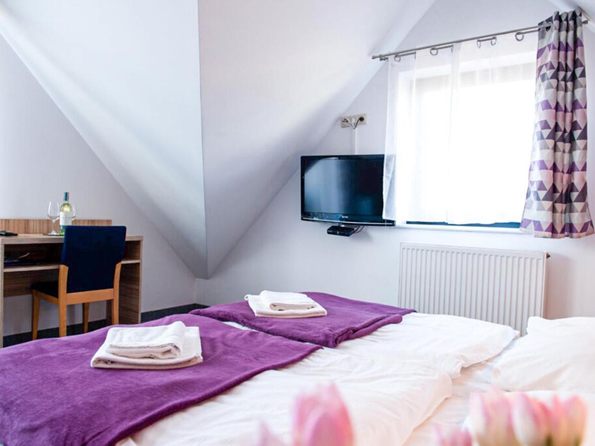 Gosciniec Ptasi Zaulek Bed & Breakfast Niechorze Exterior photo